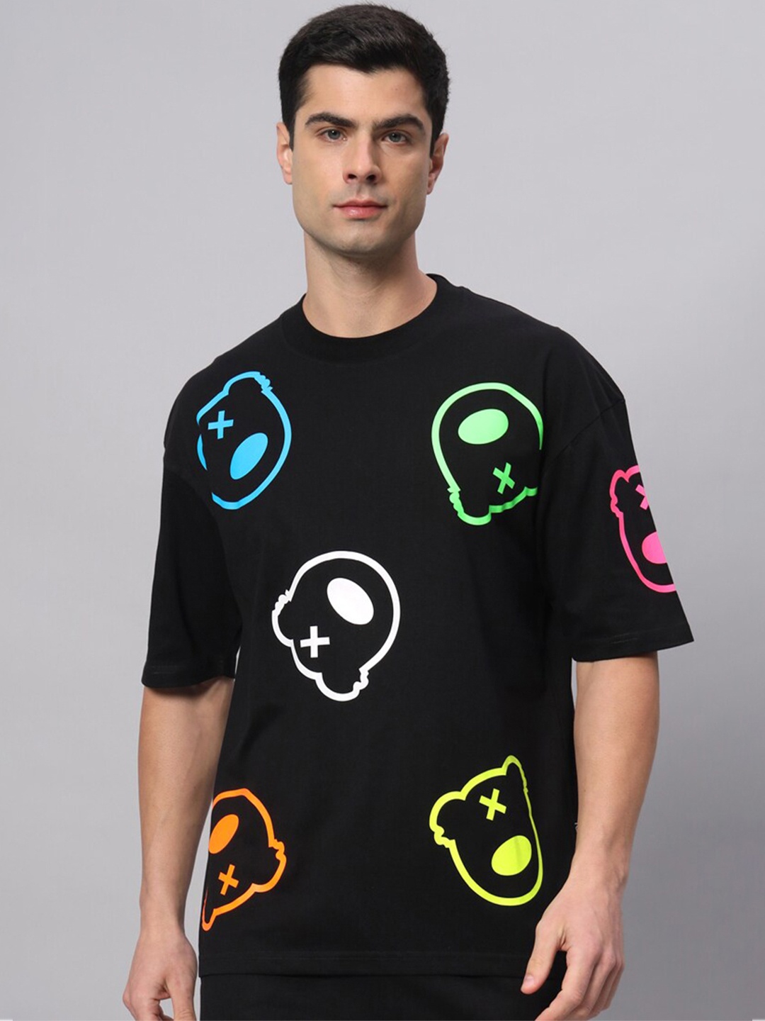 GRIFFEL Graphic Printed Round Neck Short Sleeves Oversized Cotton T-shirt, Black