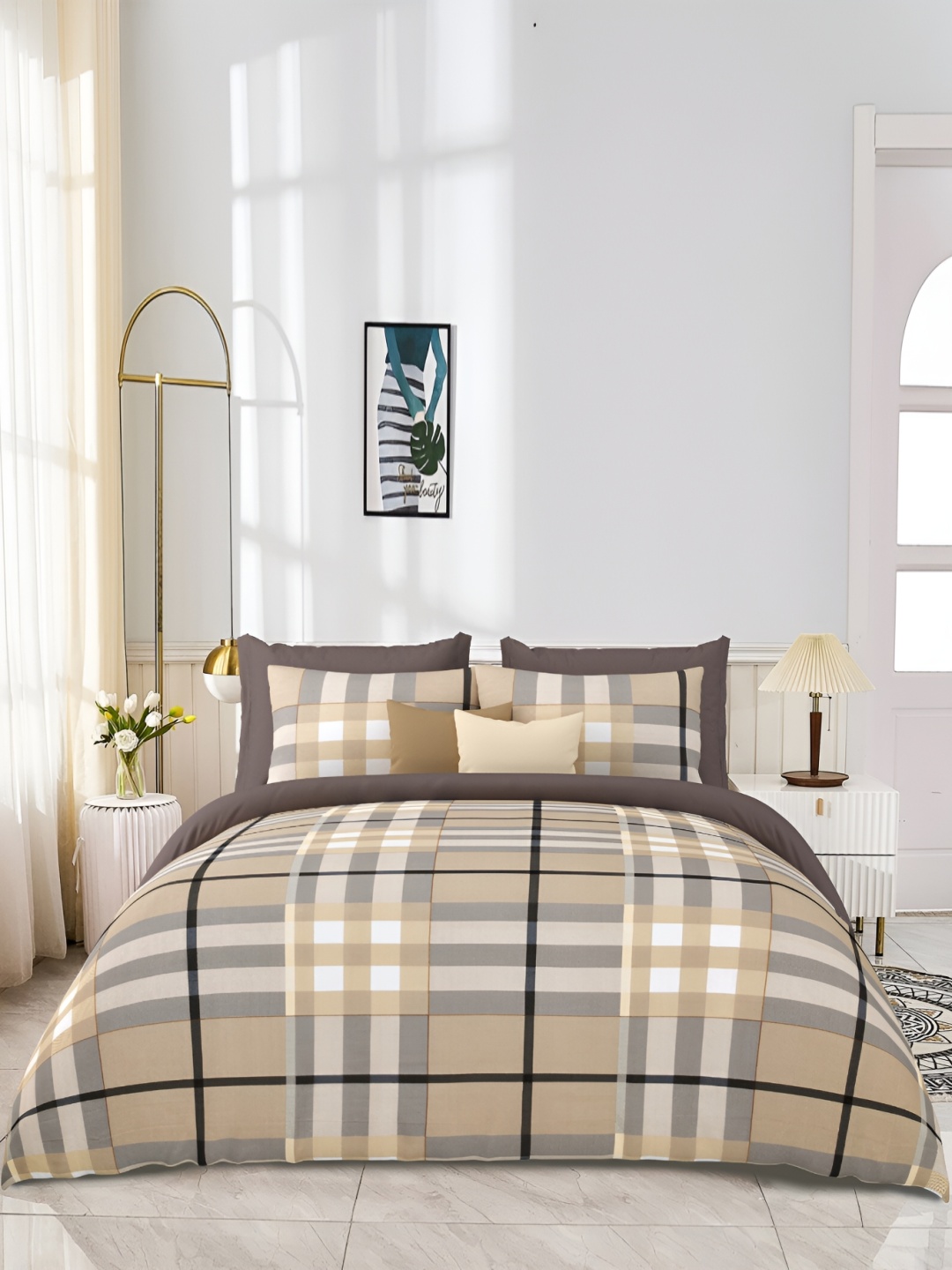

JAIPUR PRIME Yellow Geometric 300 TC King Bedsheet with 2 Pillow Covers