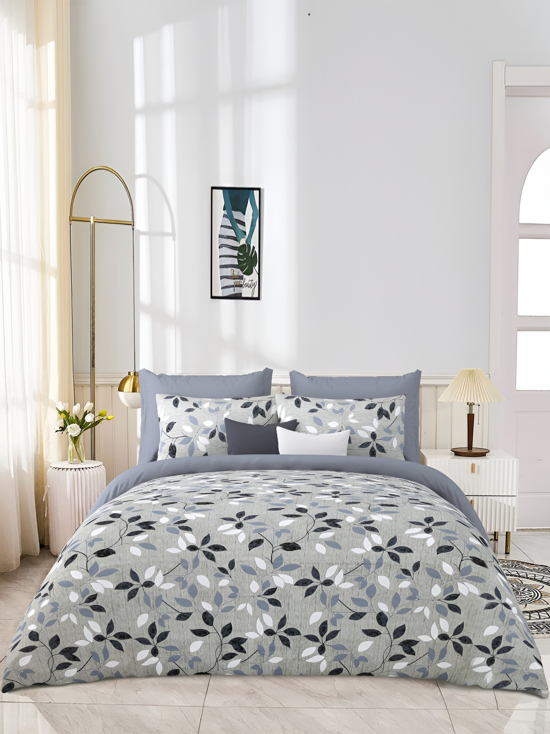 

JAIPUR PRIME Grey & White Floral Cotton 300 TC King Bedsheet With 2 Pillow Covers