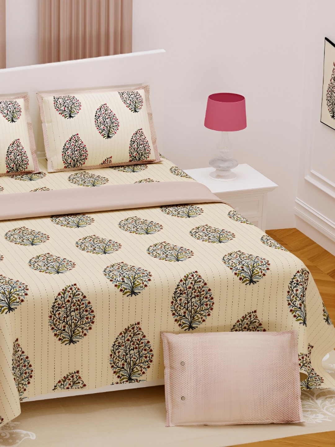 

JAIPUR PRIME Beige Ethnic Motifs Pure Cotton 210 TC King Bedsheet with 2 Pillow Covers