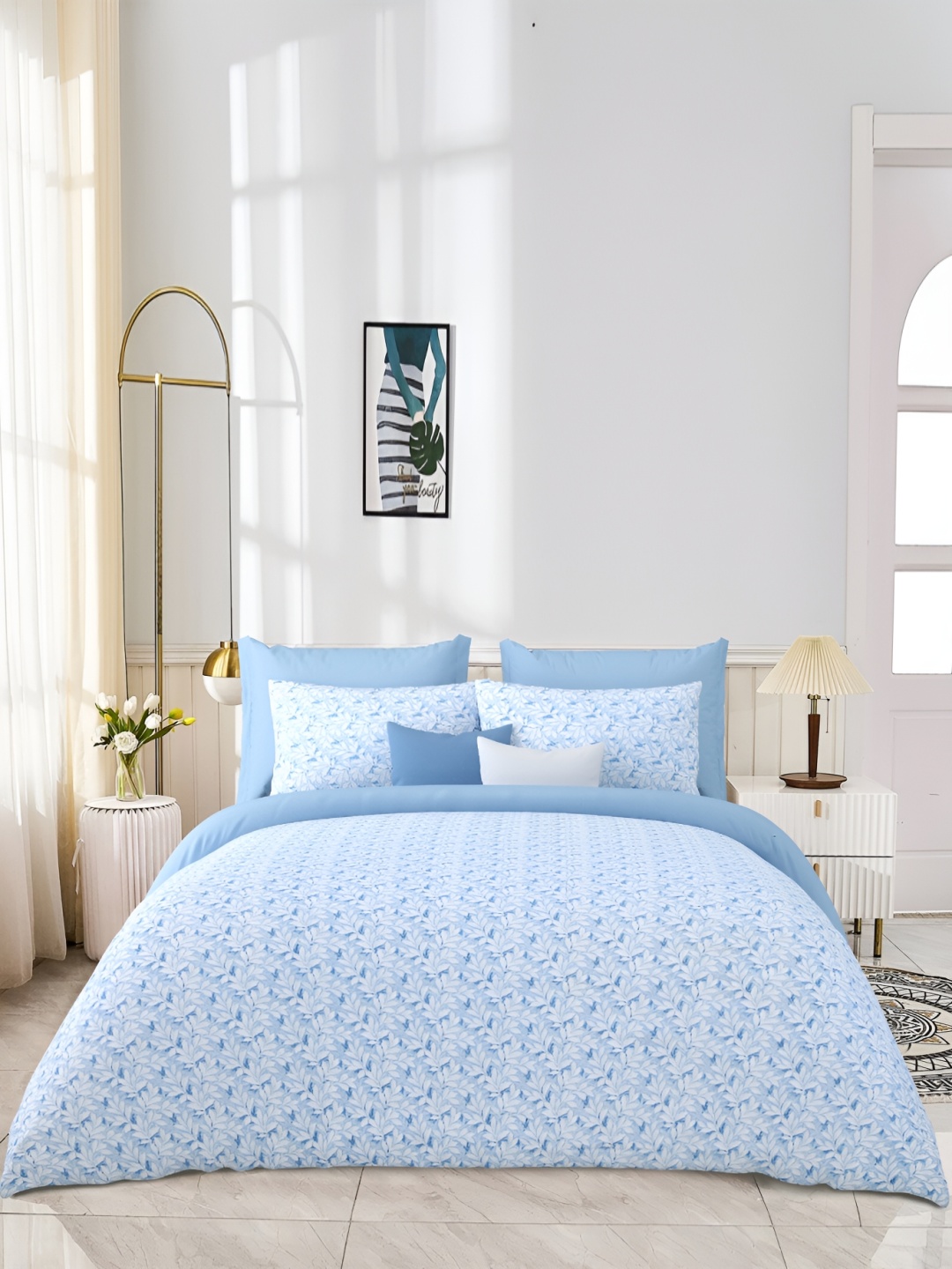 

JAIPUR PRIME Blue Floral 300 TC King Bedsheet with 2 Pillow Covers