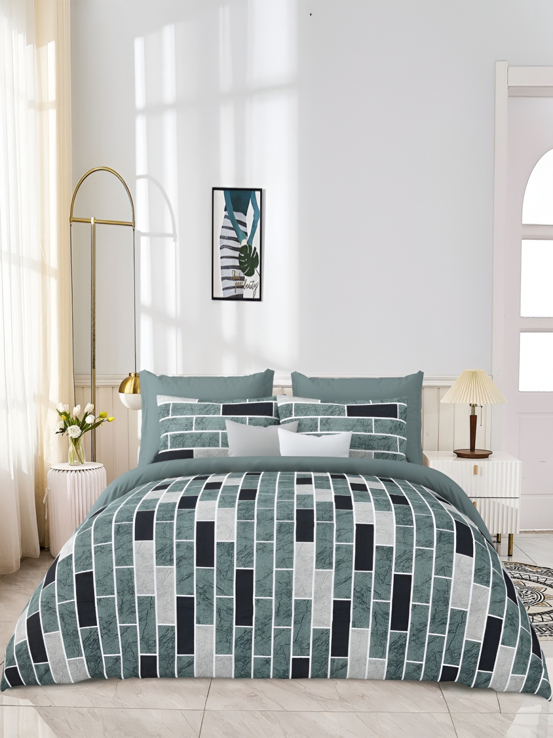 

JAIPUR PRIME Green Geometric 300 TC Cotton King Bedsheet with 2 Pillow Covers