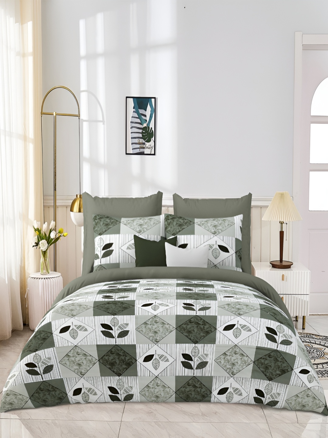 

JAIPUR PRIME Grey Geometric 300 TC King Bedsheet with 2 Pillow Covers