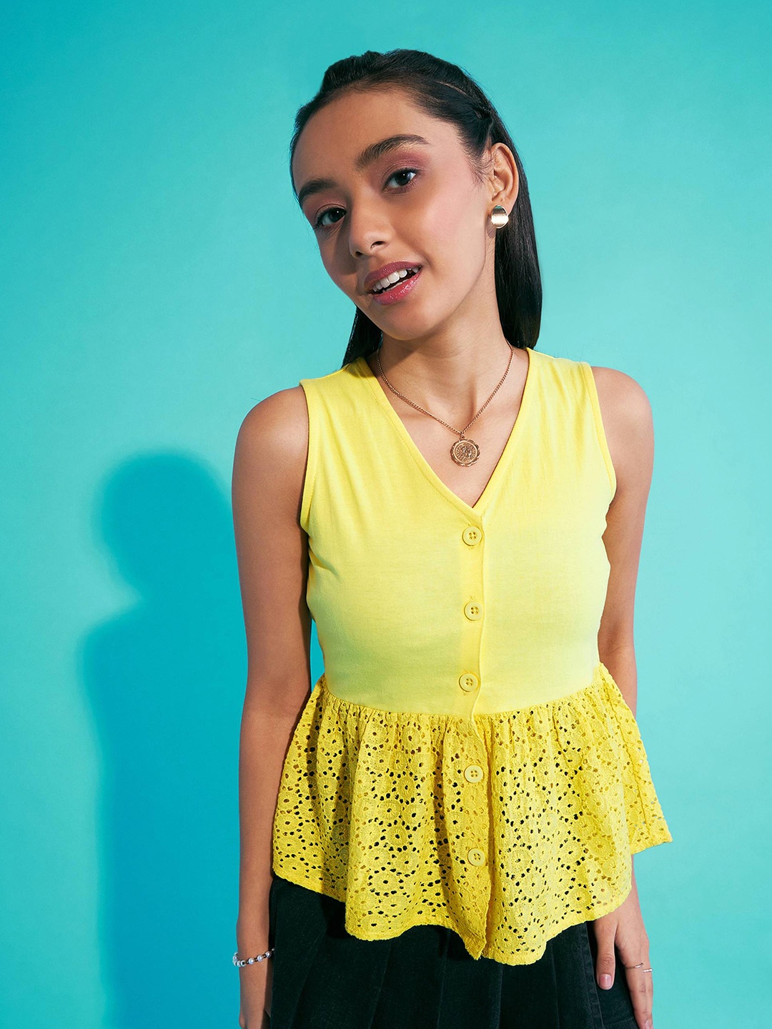 

Noh.Voh - SASSAFRAS Kids Girls Sleeveless Cotton Schiffli Peplum Top, Yellow