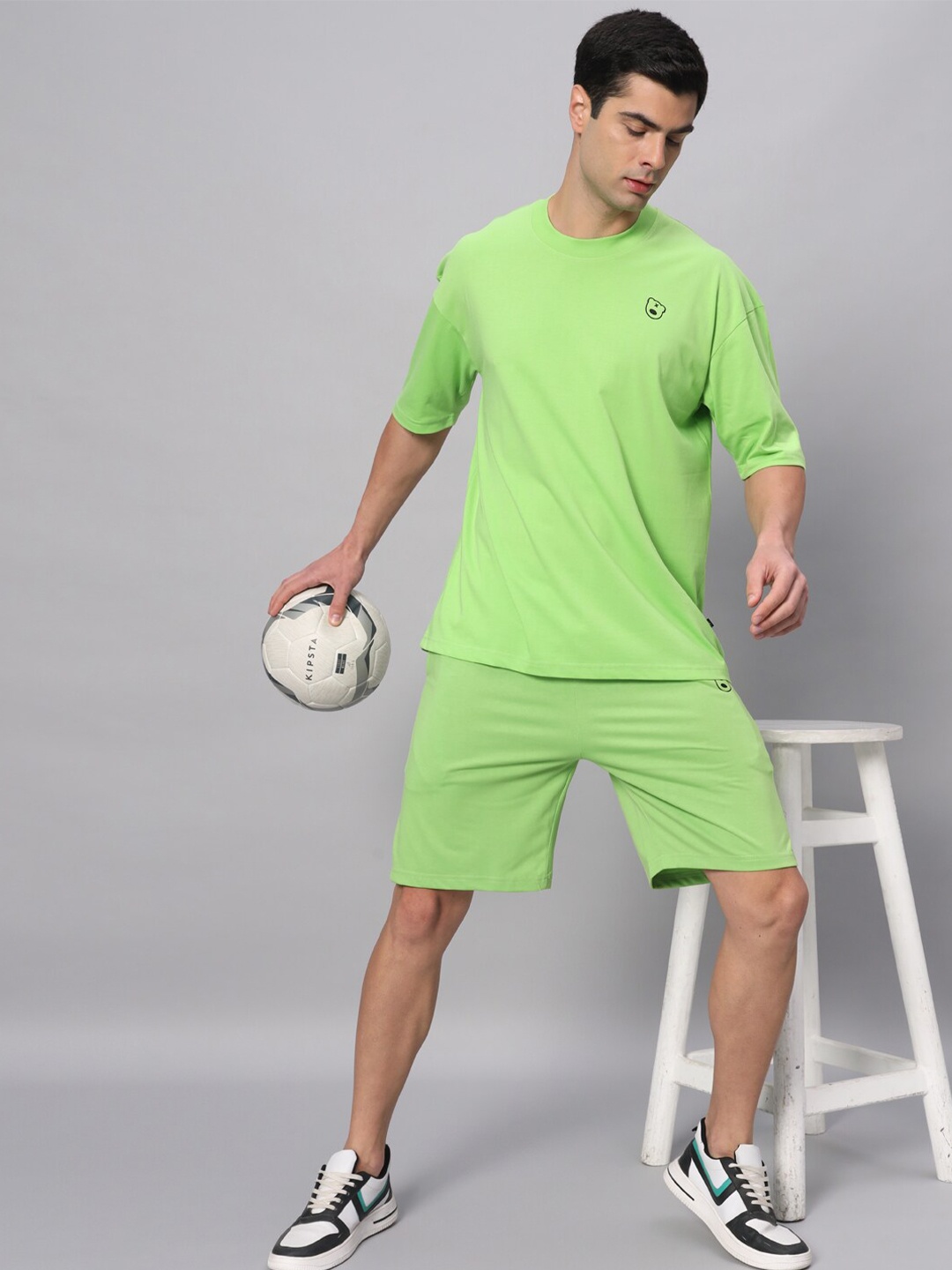 

GRIFFEL Drop Shoulder Sleeves Pure Cotton T-shirt With Shorts, Green