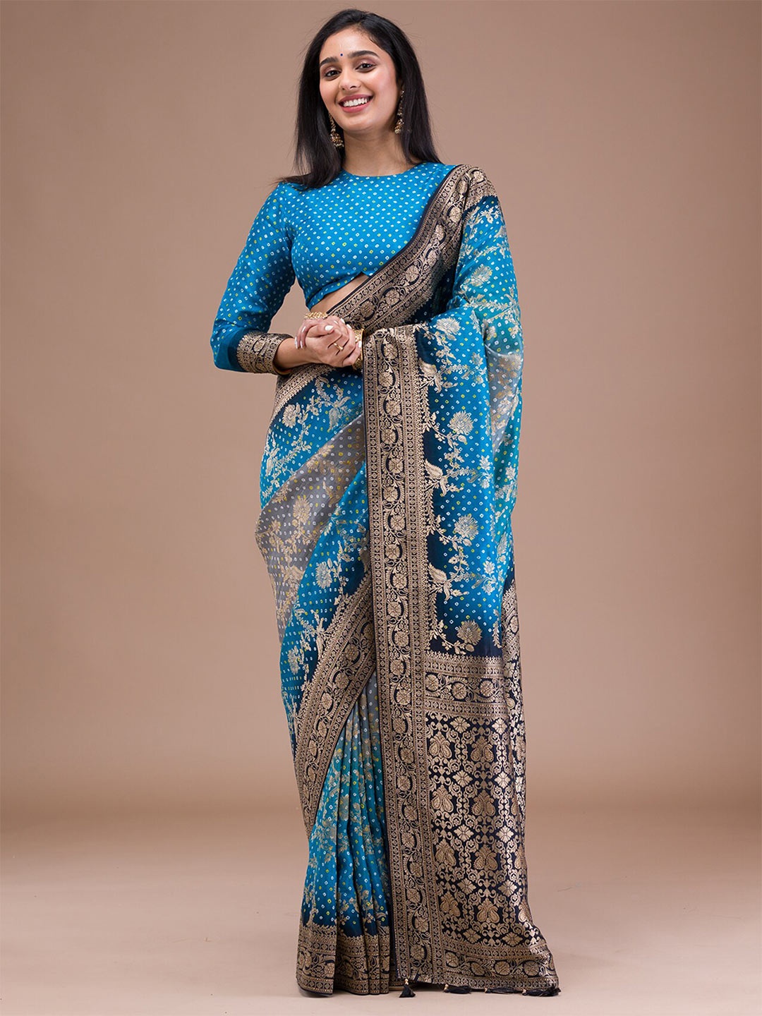

Koskii Floral Woven Design Zari Saree, Blue