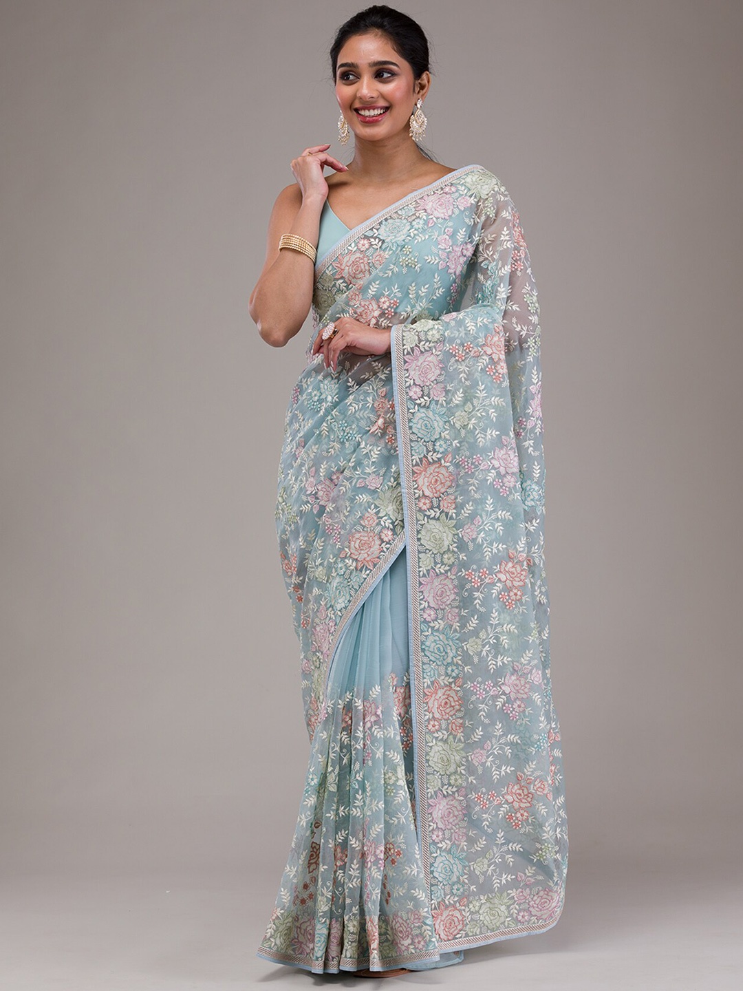 

Koskii Floral Embroidered Thread Work Tissue Saree, Blue