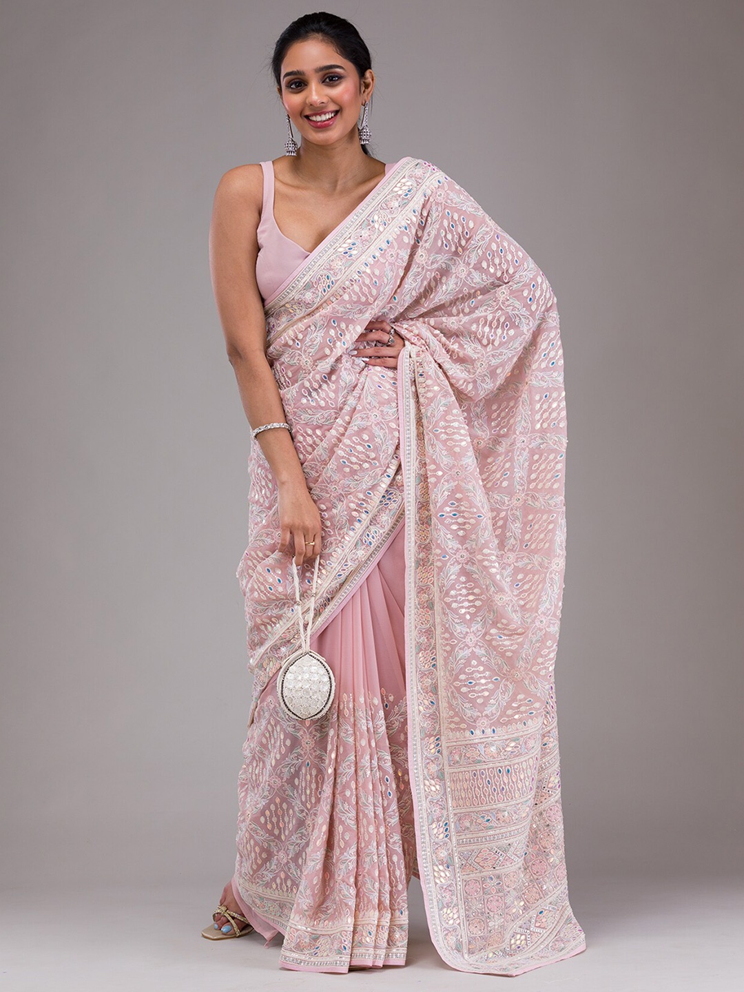 

Koskii Ethnic Motifs Embellished Beads & Stones Thread Work Saree, Purple