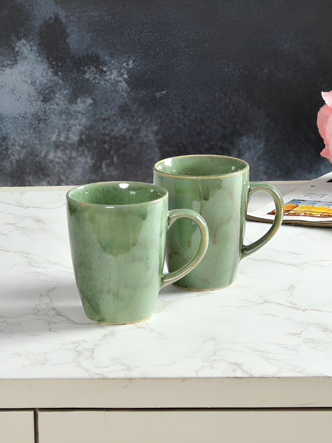 

CLIO'S HERITAGE STORE Green 2Pcs Handcrafted Ceramic Glossy Mugs 300ml Each