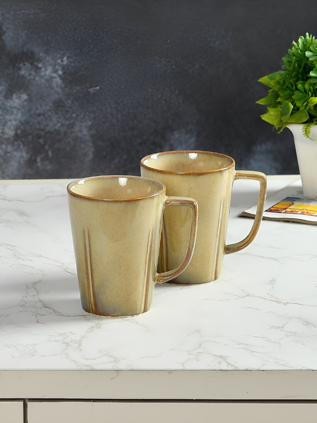 

CLIO'S HERITAGE STORE Beige 2Pcs Handcrafted Ceramic Glossy Mugs 300ml Each