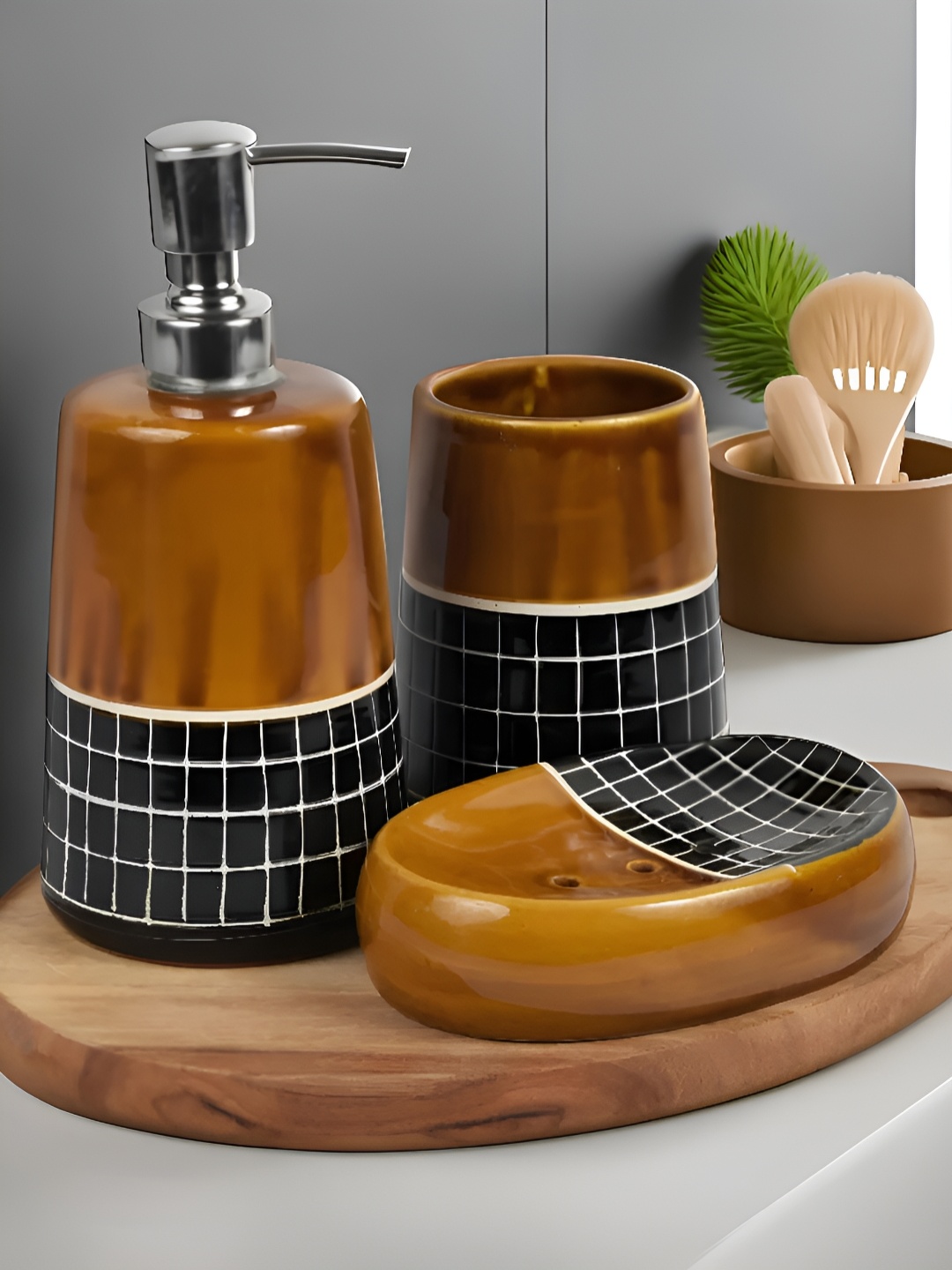 

Kaolinite Brown 3 Pieces Ceramic Soap Dispenser