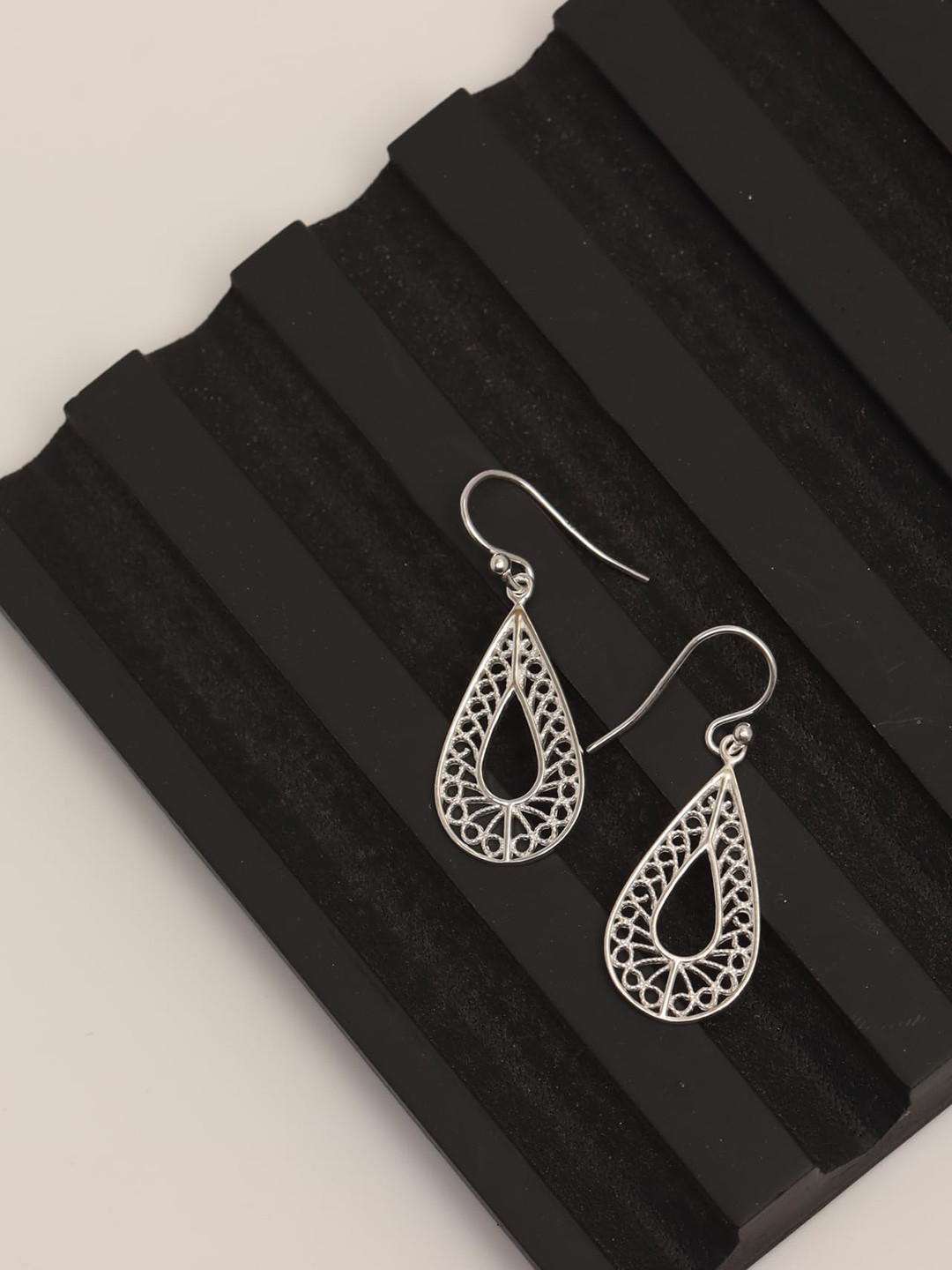 

LeCalla 925 Sterling Silver Plated Contemporary Drop Earrings