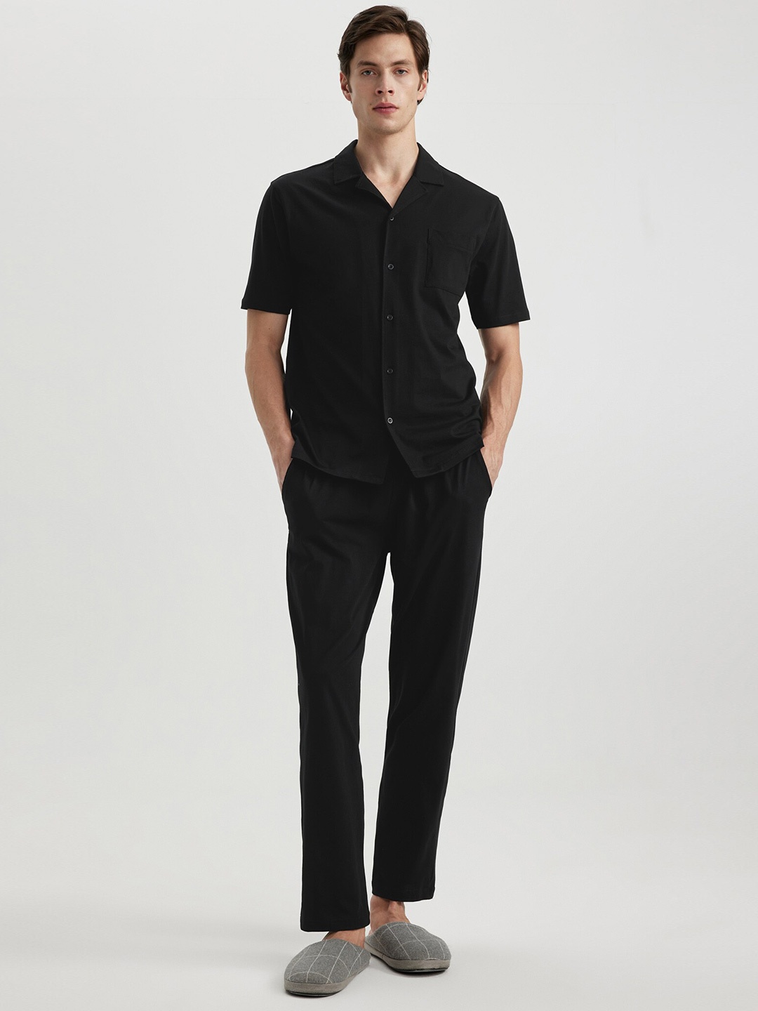

DeFacto Round Neck Pure Cotton Shirt & Lounge Pant, Black