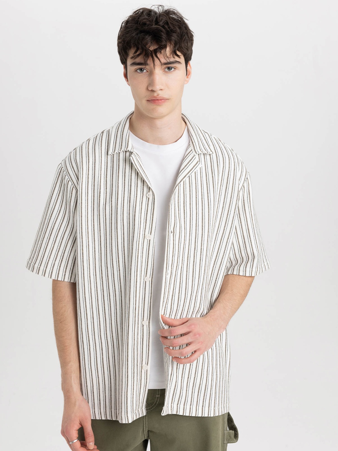 

DeFacto Striped Casual Shacket, White