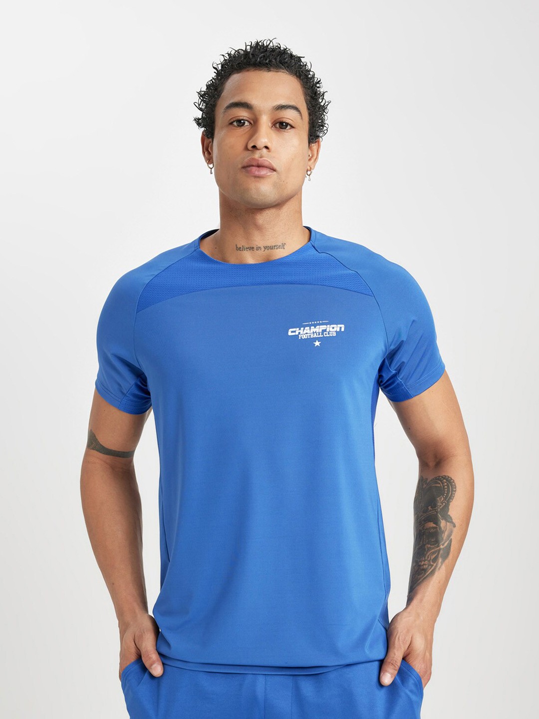 

DeFacto Raglan Sleeves T-shirt, Na