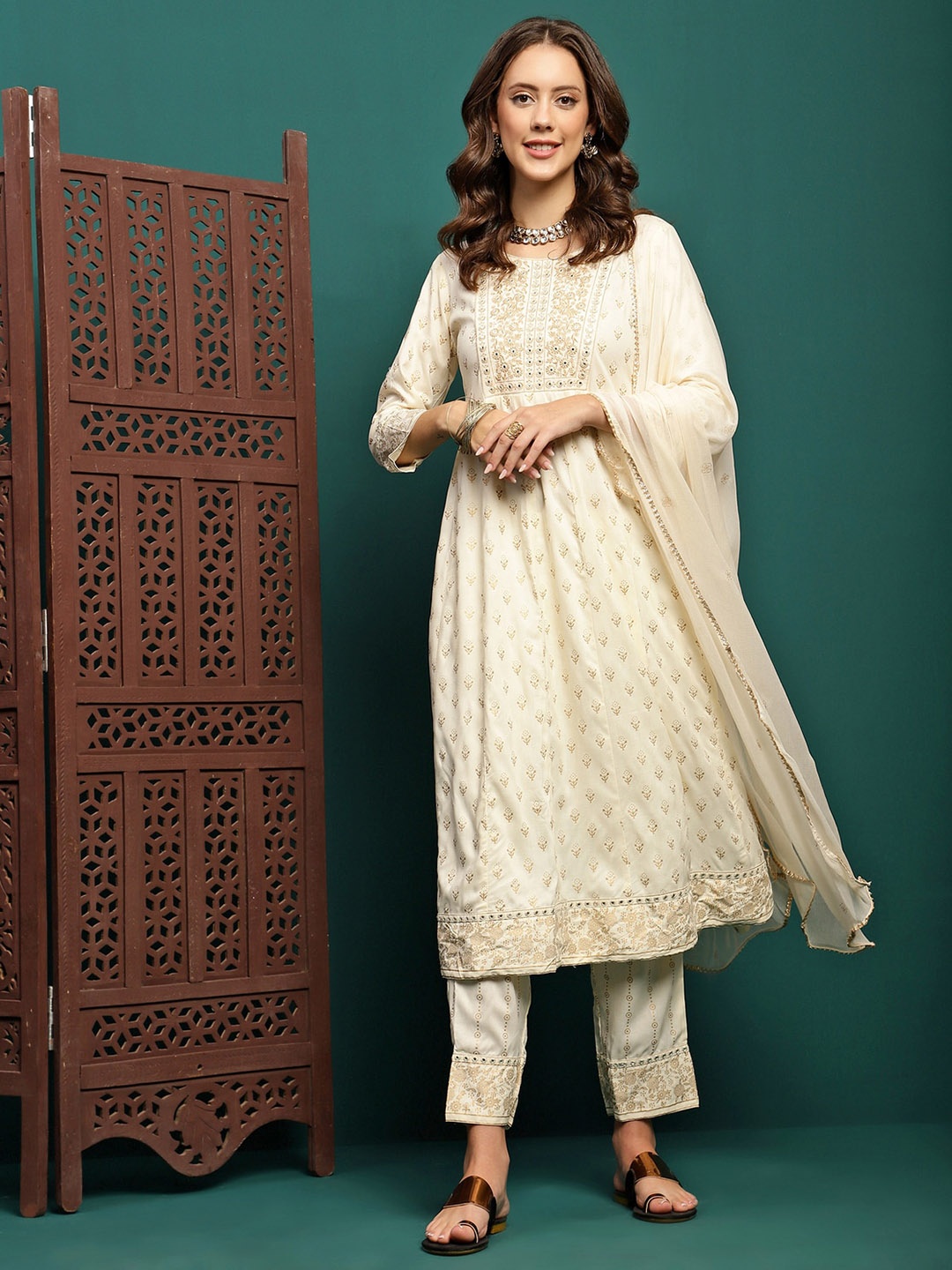 

Sangria Printed & Embroidered Anarkali Kurta With Trouser & Dupatta Set, Cream