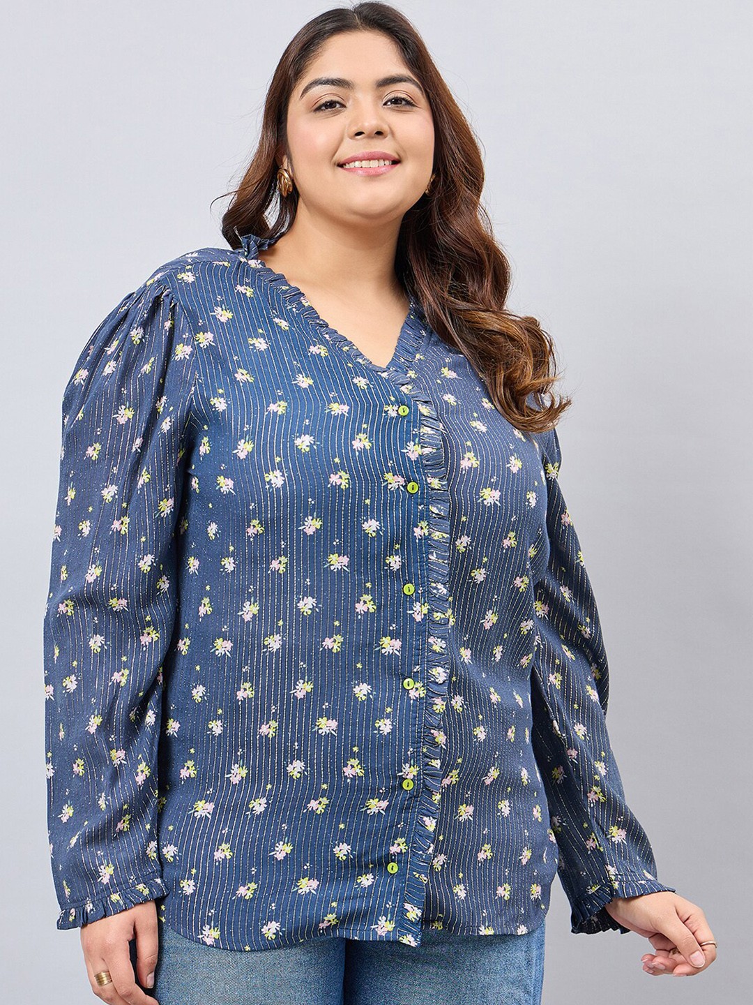 

Orchid Blues Plus Size Floral Printed V-Neck Puff Sleeves Casual Pure Cotton Shirt, Navy blue