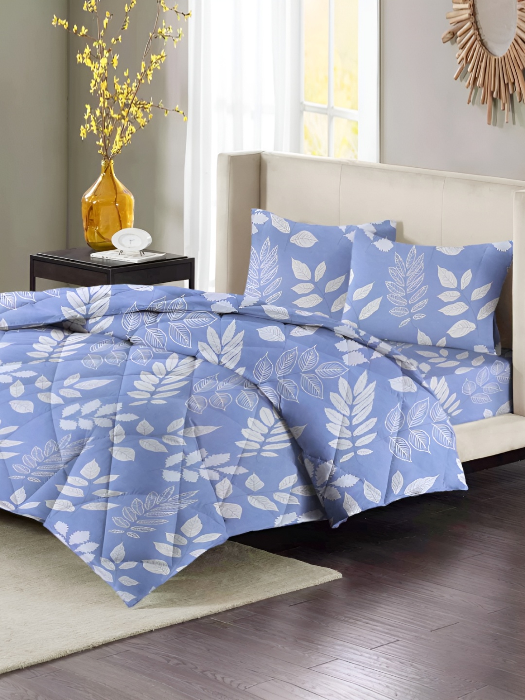 

bsb home Silver-Toned & Blue Floral Microfiber Double King Superfine Bedding Set