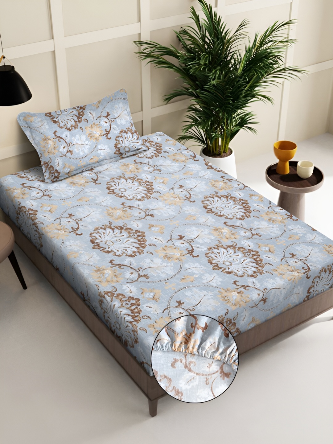 

KLOTTHE Blue & Brown Floral Printed 300TC Fitted Single Bedsheet With 1 Pillow Cover