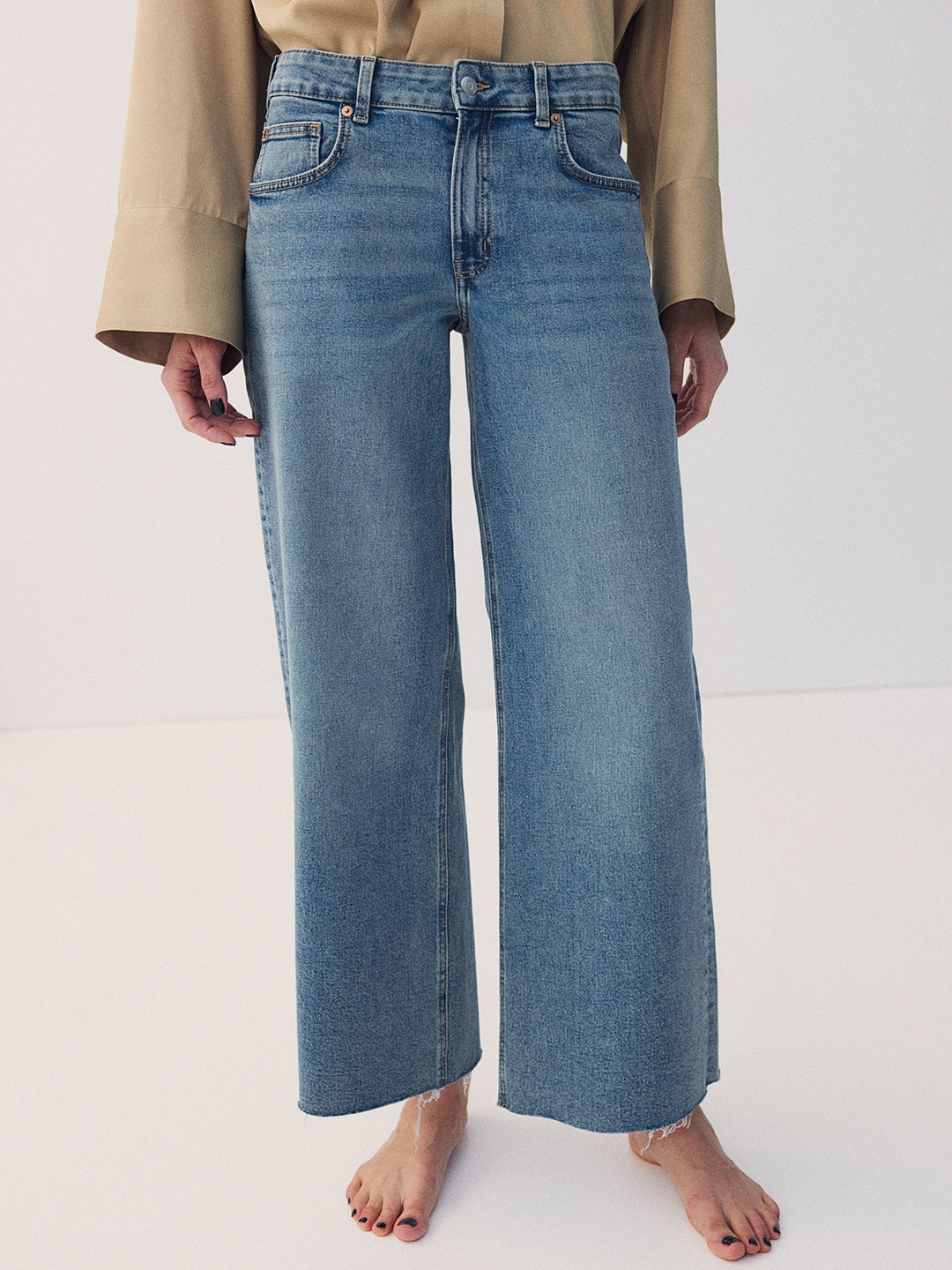 

H&M Women Wide High Ankle Jeans, Blue