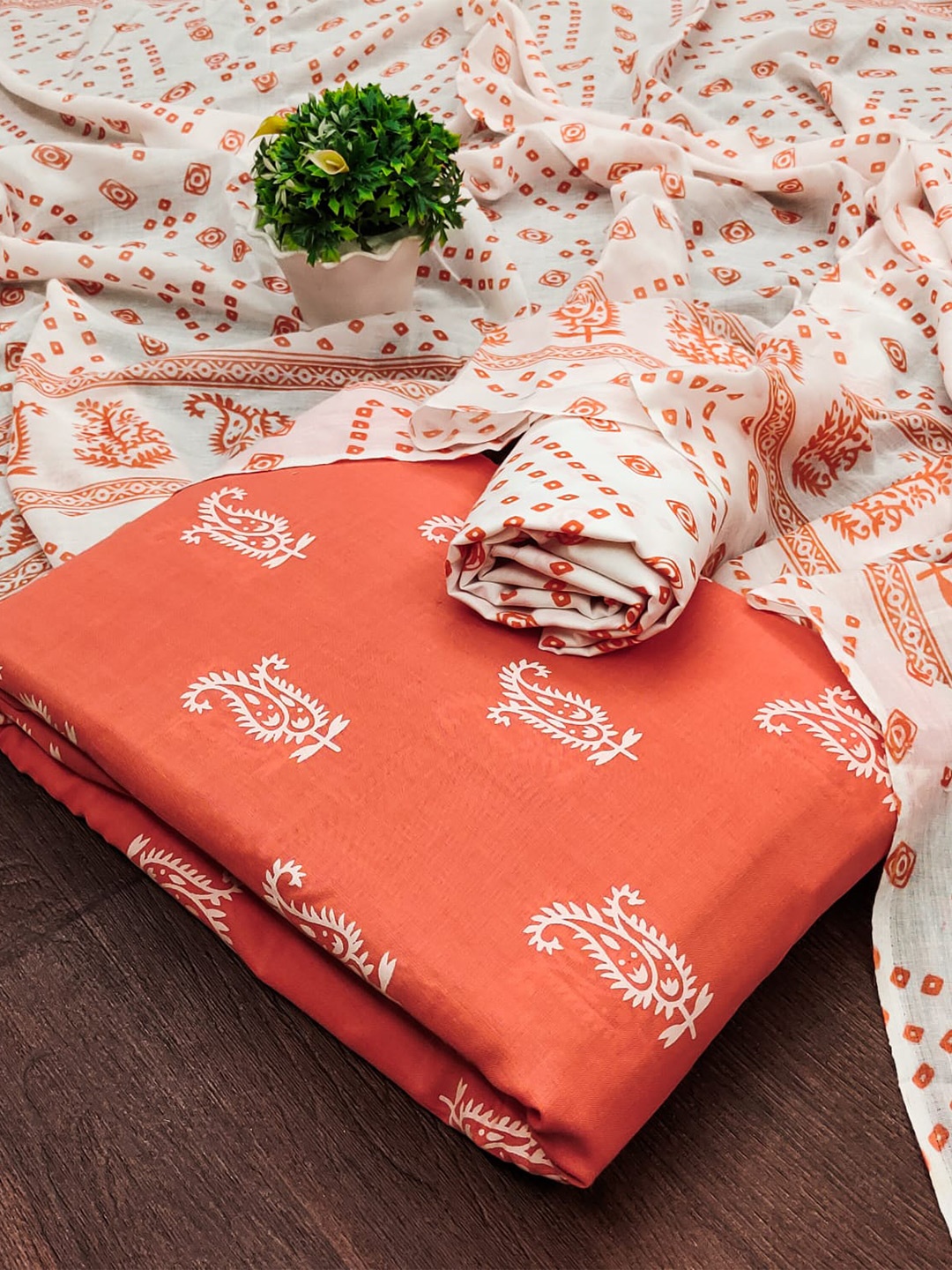 

ZEEPKART Ethnic Motifs Printed Jute Cotton Unstitched Dress Material, Orange