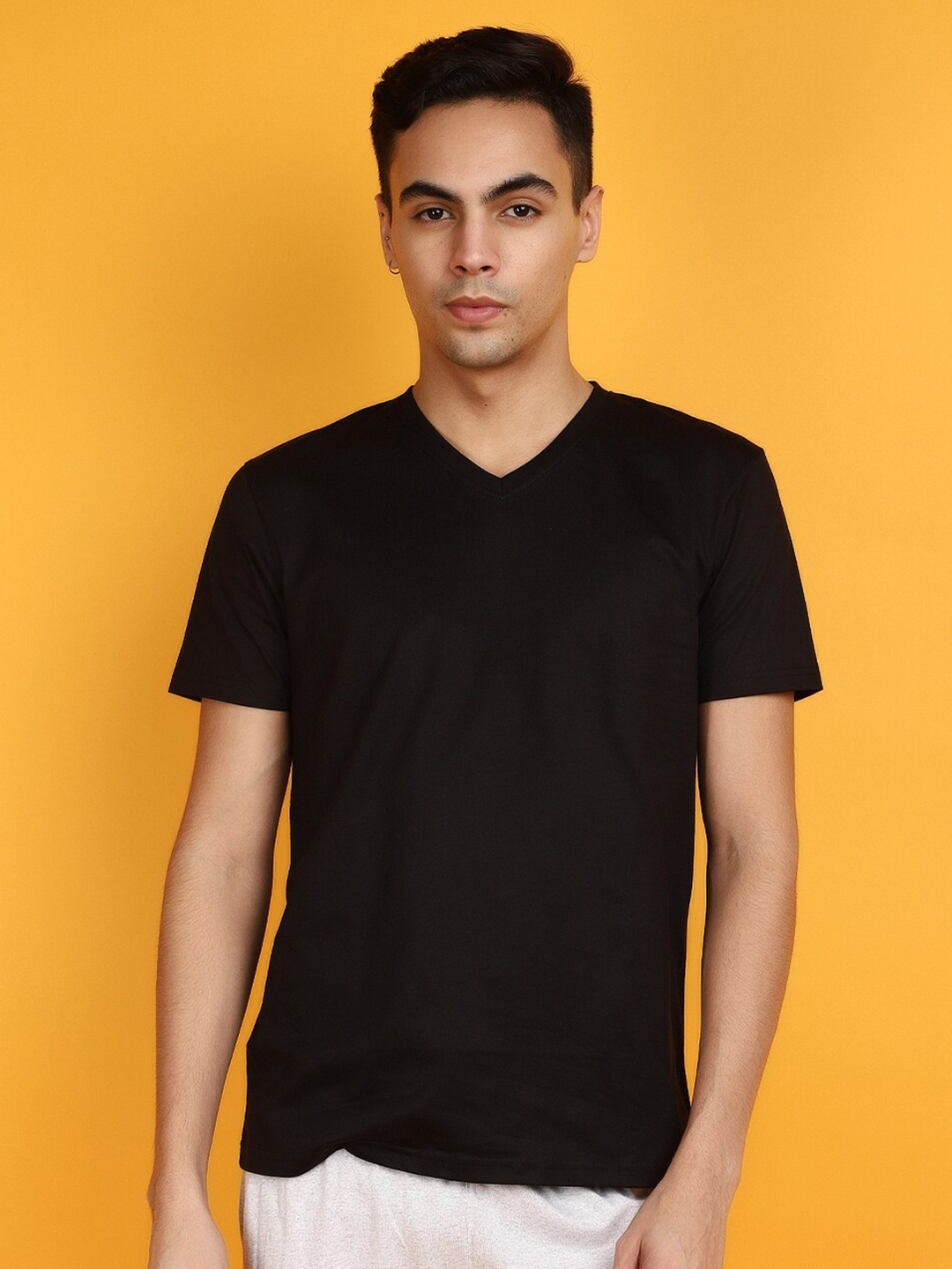 

V-Mart V-Neck Cotton Slim Fit T-shirt, Black