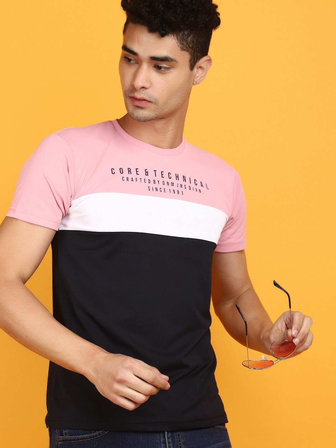 

V-Mart Colourblocked Round Neck Cotton Slim Fit T-shirt, Pink