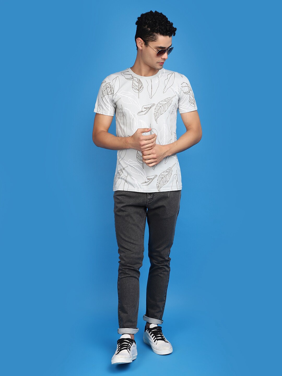 

V-Mart Round Neck Printed Cotton Slim Fit T-shirt, Grey