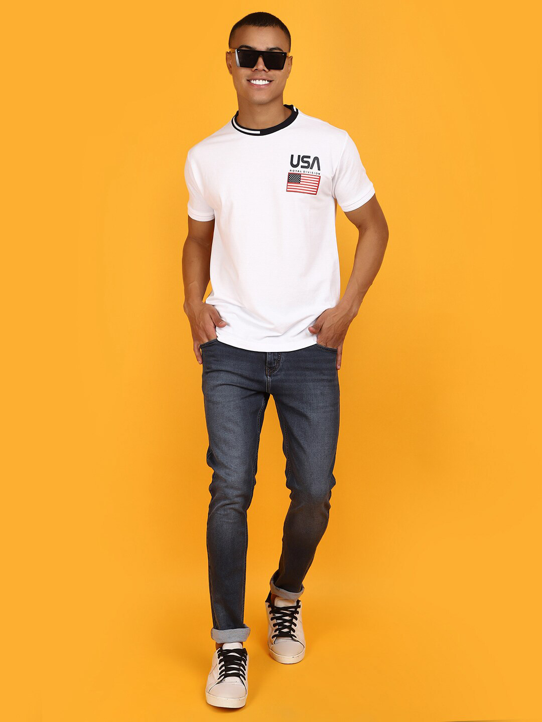 

V-Mart Printed Round Neck T-shirt, White