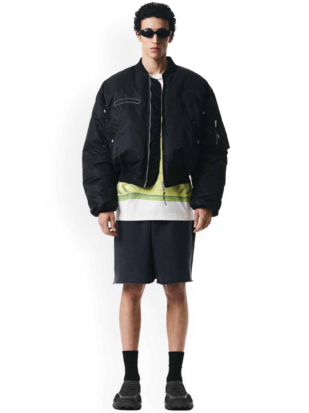 

H&M Men Pure Cotton Sweatshorts, Black