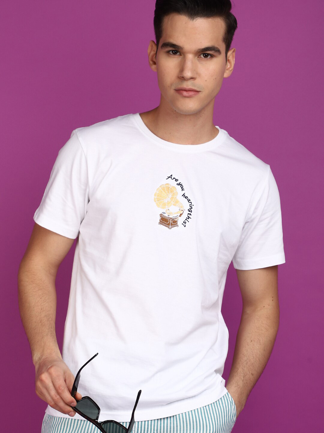 

V-Mart Graphic Printed Round Neck Cotton Slim Fit T-shirt, White