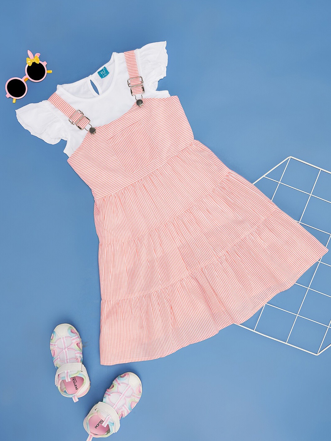 

YU by Pantaloons Girls Striped Dungaree With T-Shirt, Peach