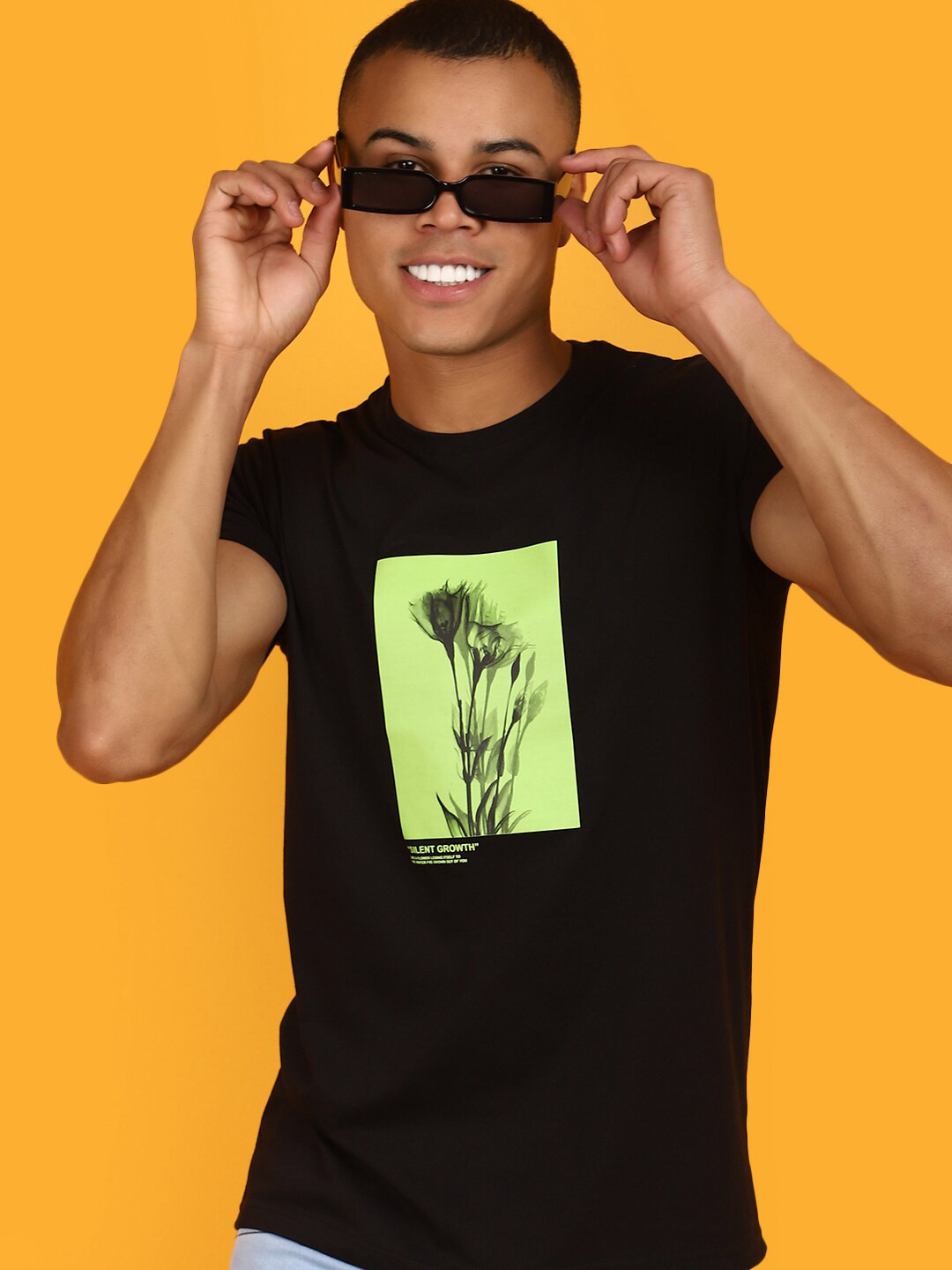 

V-Mart Round Neck Short Sleeves Floral Printed Regular Fit T-shirt, Black