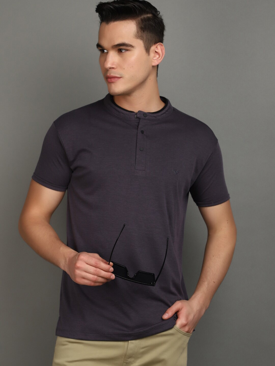 

V-Mart Mandarin Collar Short Sleeves Cotton Regular Fit T-shirt, Grey