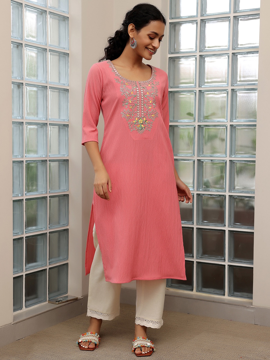 

Libas Floral Yoke Design Thread Work Straight Kurta, Pink