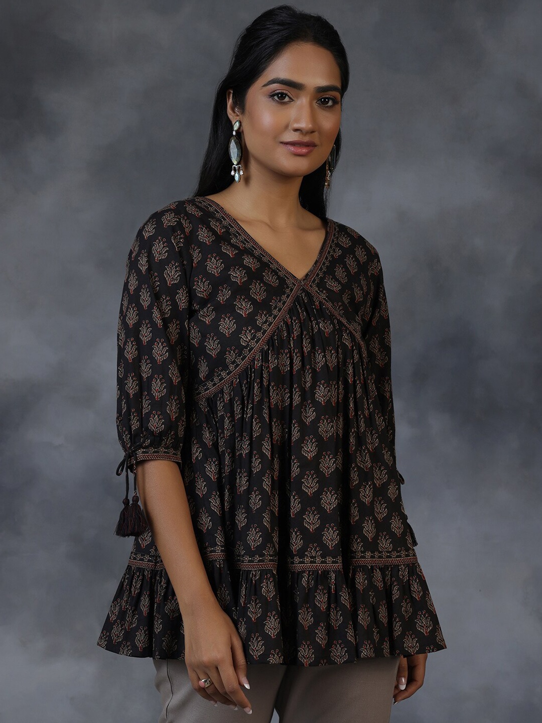 

Libas Ethnic Motifs Printed V-Neck Pure Cotton Empire A-Line Kurti, Black