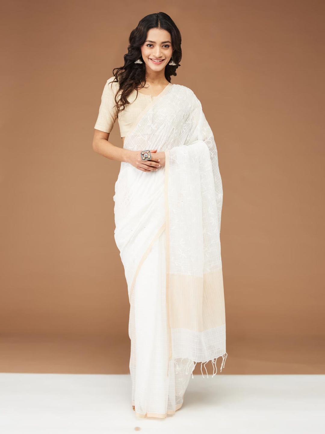 

Fabindia Floral Chikankari Silk Cotton Saree, White