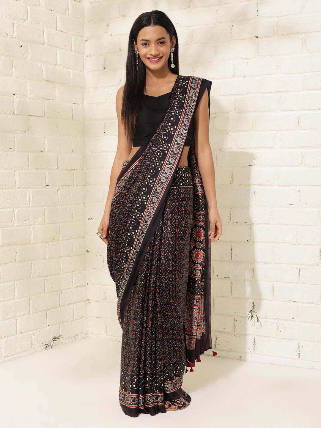 

Fabindia Ajrak Printed Block Saree, Black