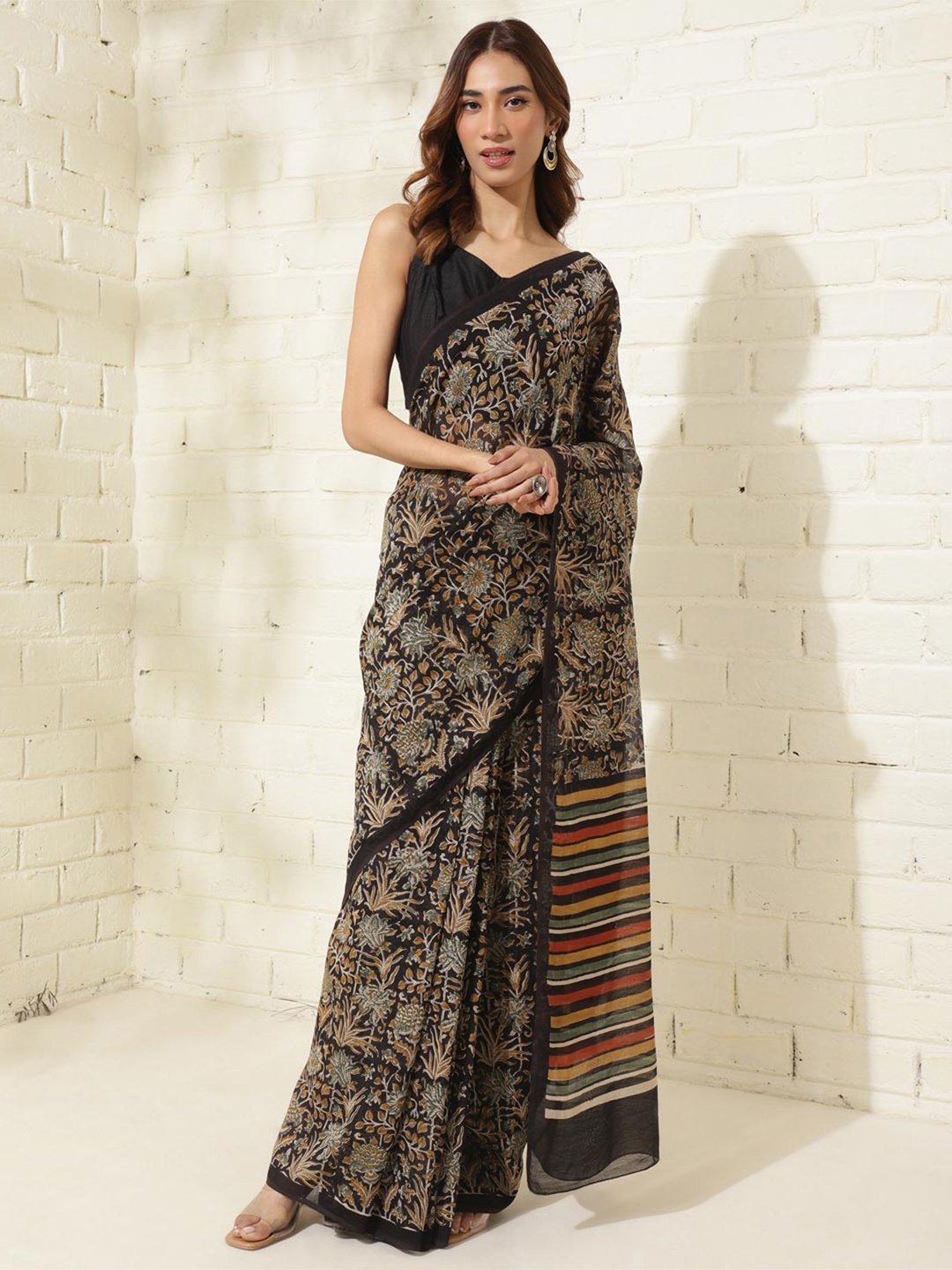 

Fabindia Ethnic Motifs Silk Cotton Block Printed Saree, Black