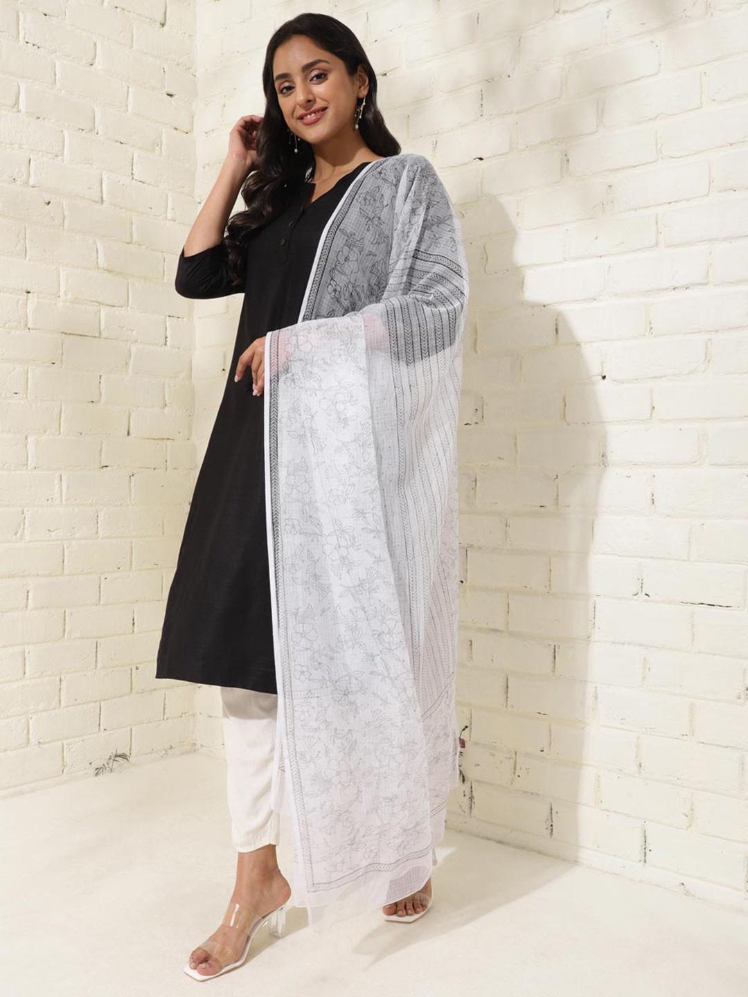 

Fabindia Ethnic Motifs Printed Block Print Cotton Silk Dupatta, White
