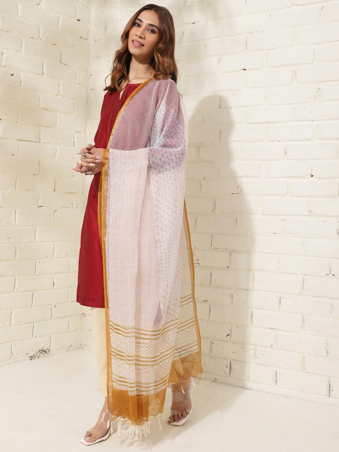 

Fabindia Geometric Printed Block Print Cotton Silk Dupatta, Beige