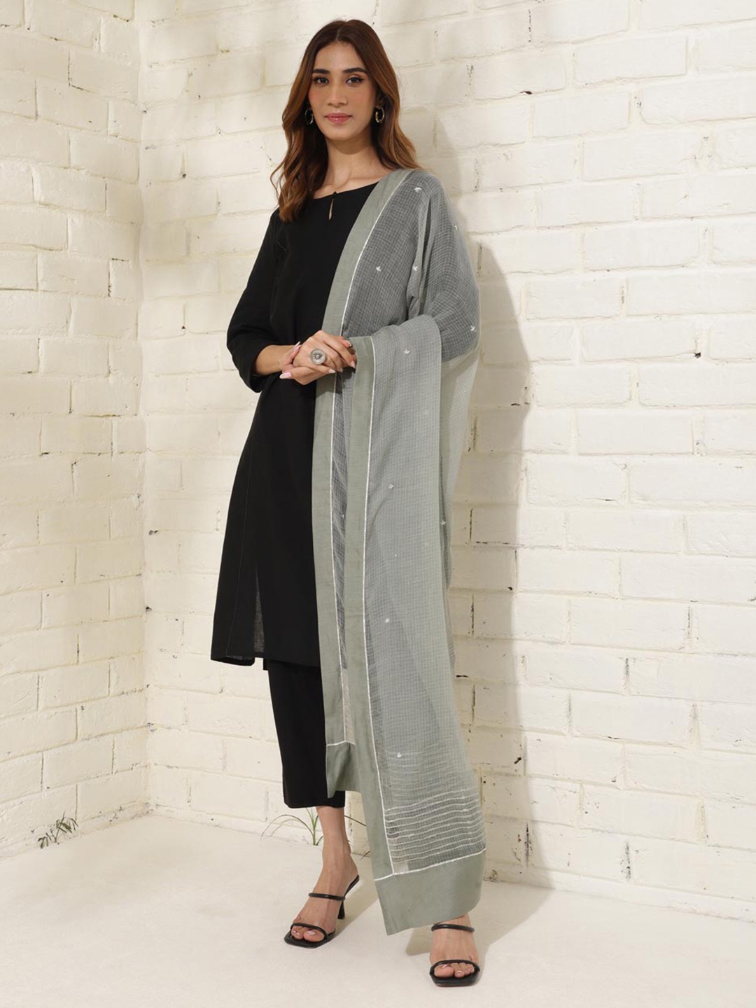 

Fabindia Embroidered Cotton Silk Dupatta, Grey