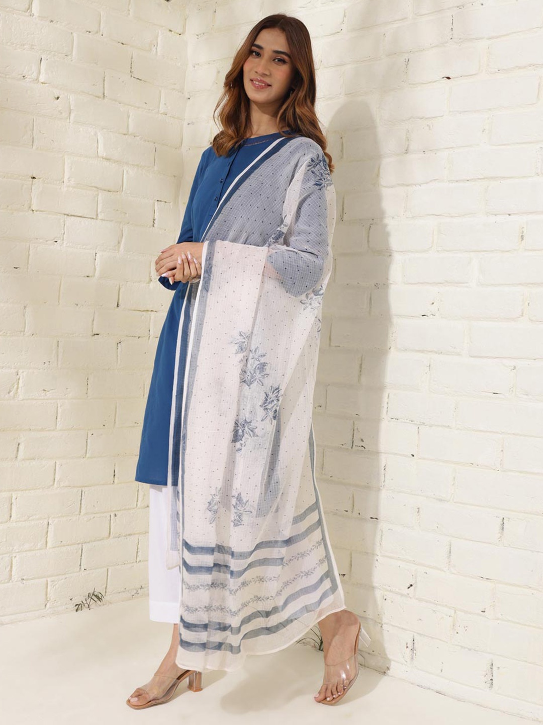 

Fabindia Floral Block Printed Dupatta, White