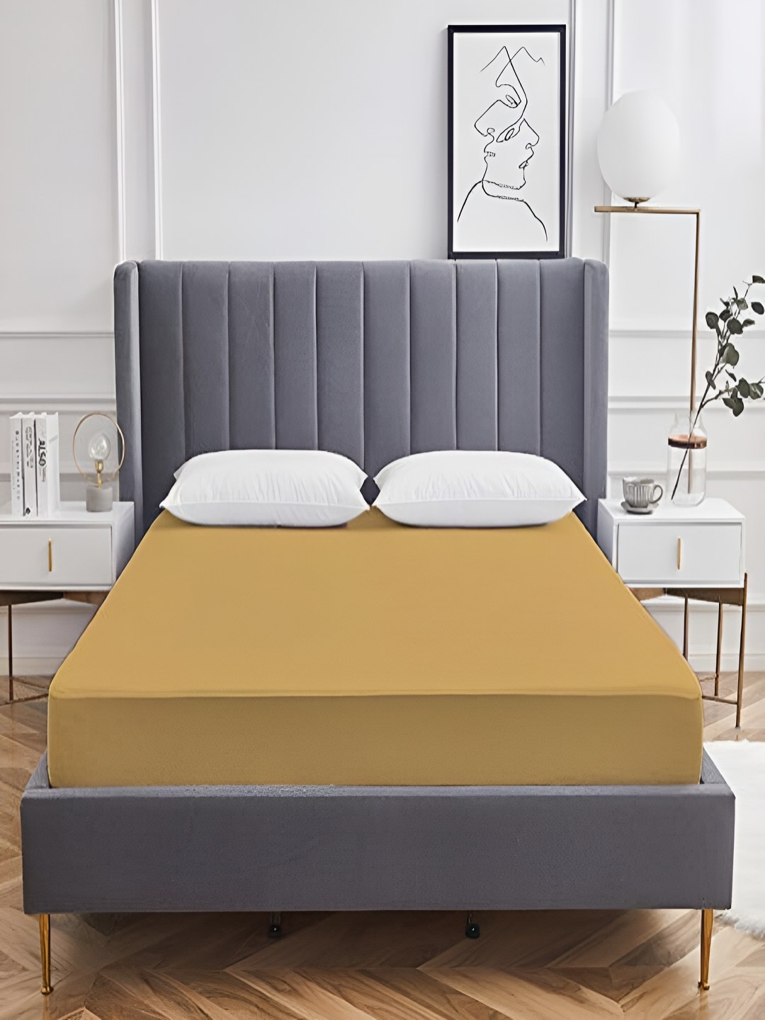 

tundwal's Beige Breathable Mattress Protector