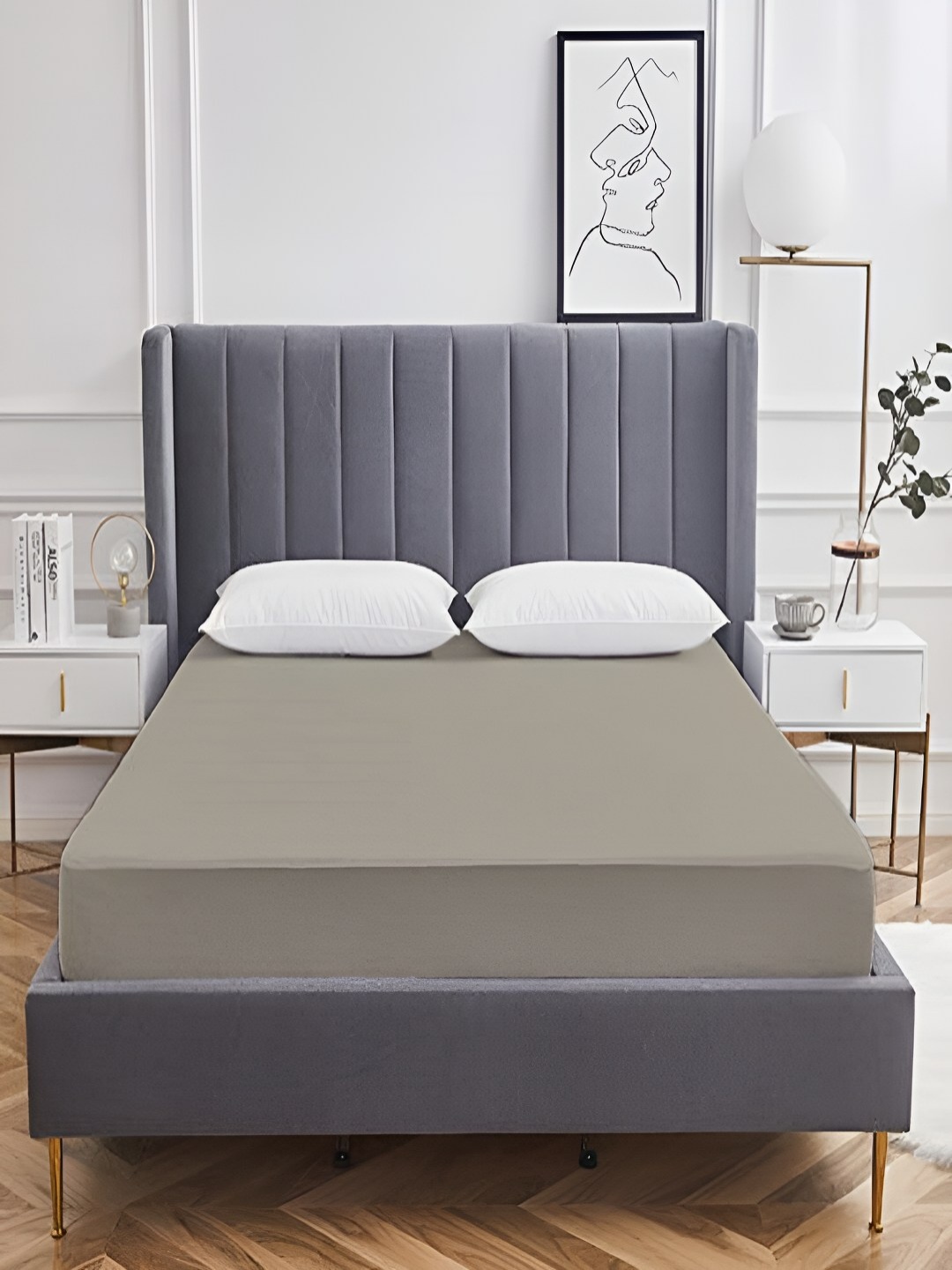 

tundwal's Grey Breathable Mattress Protector