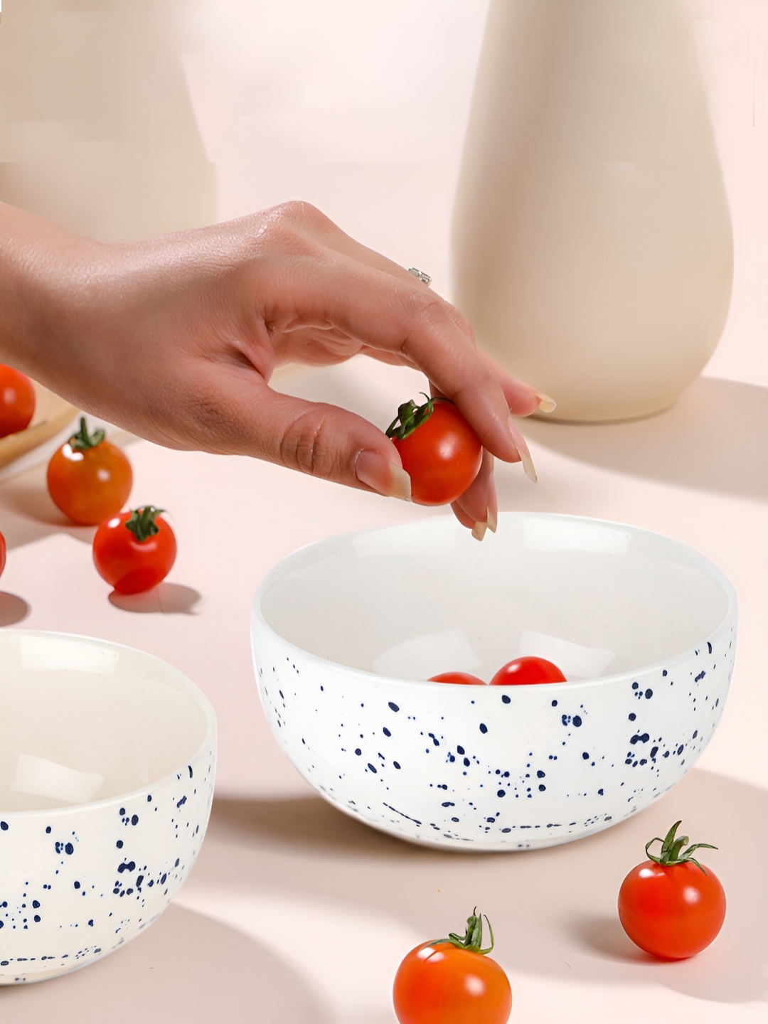

Ekhasa White & Blue 2 Pieces Printed Ceramic Glossy Bowls 400 ml Each
