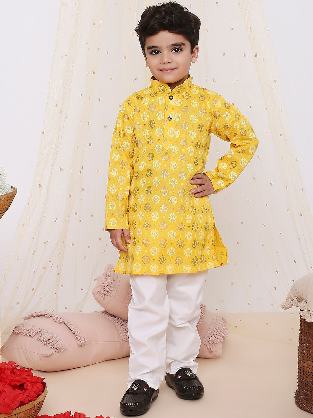 

KID1 Boys Ethnic Motifs Printed Regular Kurta with Pyjamas, Yellow