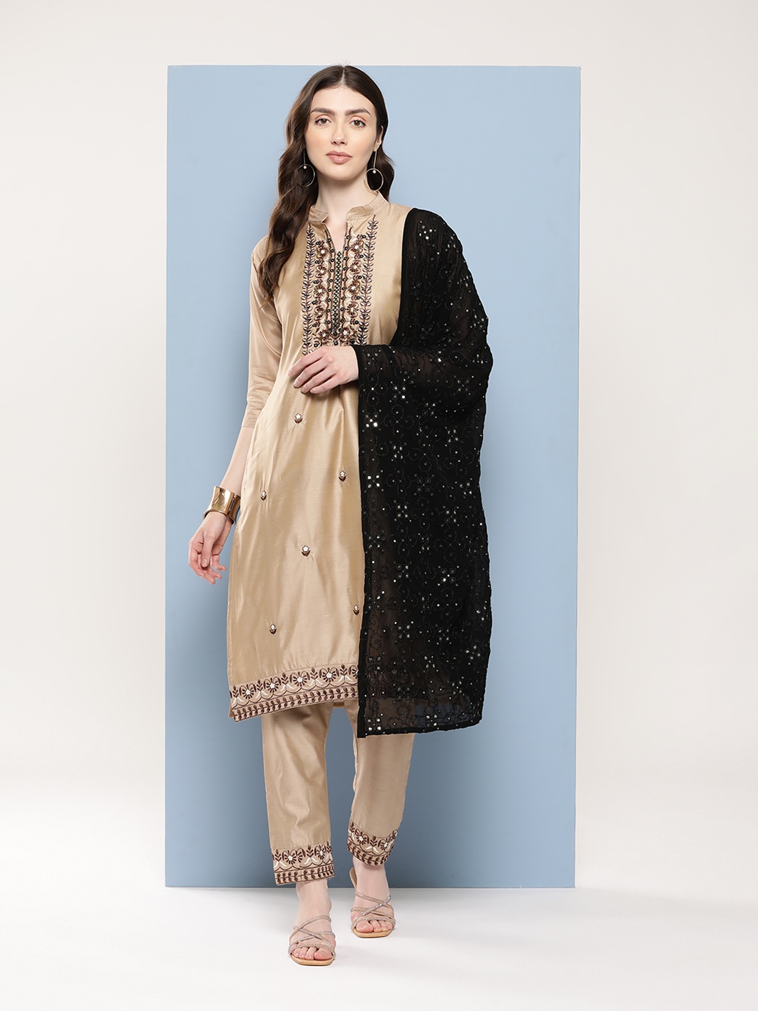 

Aarika Women Floral Embroidered Regular Mirror Work Pure Cotton Kurta with Trousers & With Dupatta, Beige