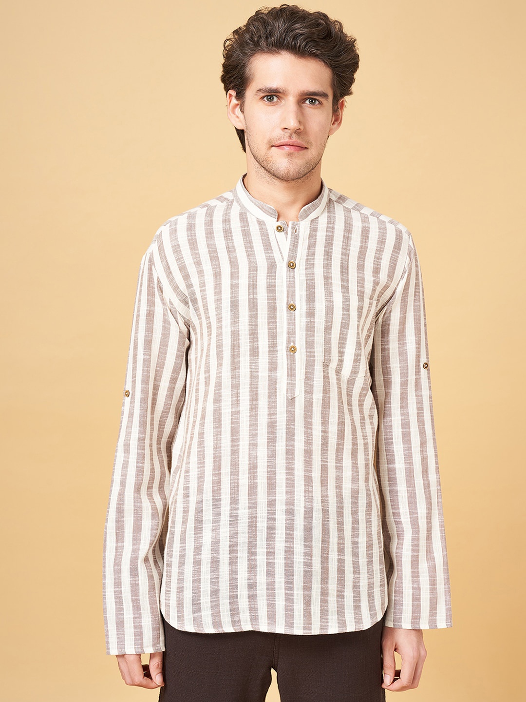 

indus route by Pantaloons Striped Mandarin Collar Dobby Weave Cotton Short Kurta, Khaki