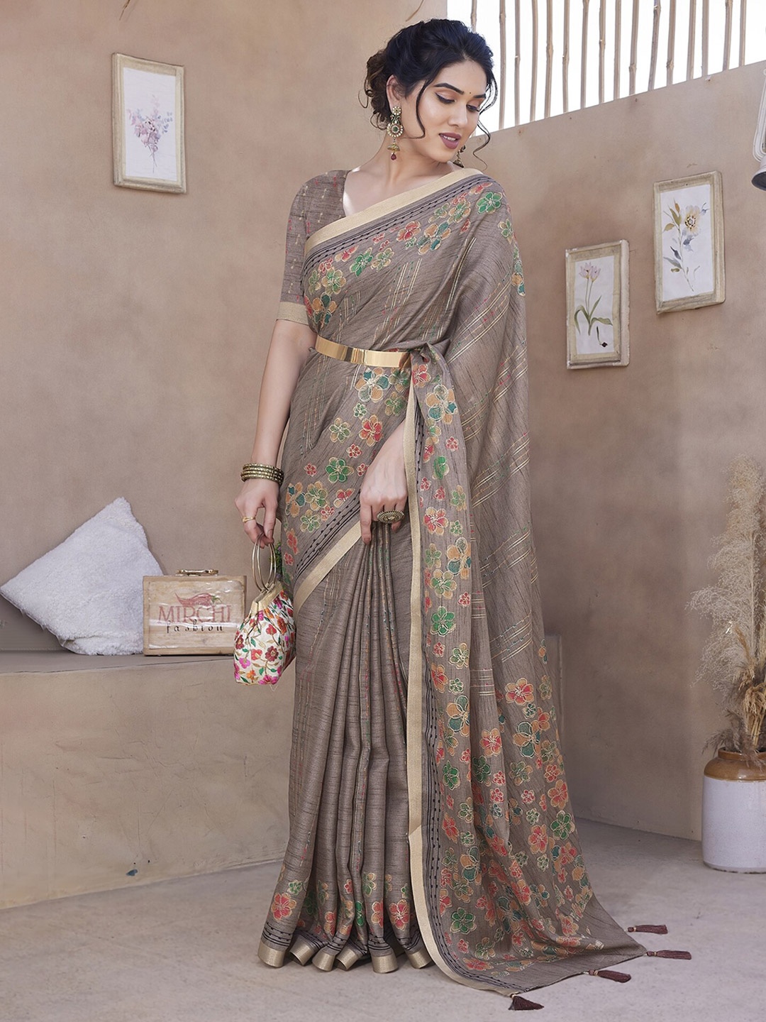

MIRCHI FASHION Brown Floral Printed Zari Saree